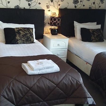 Dexby Townhouse Hotel Cardiff Exterior photo